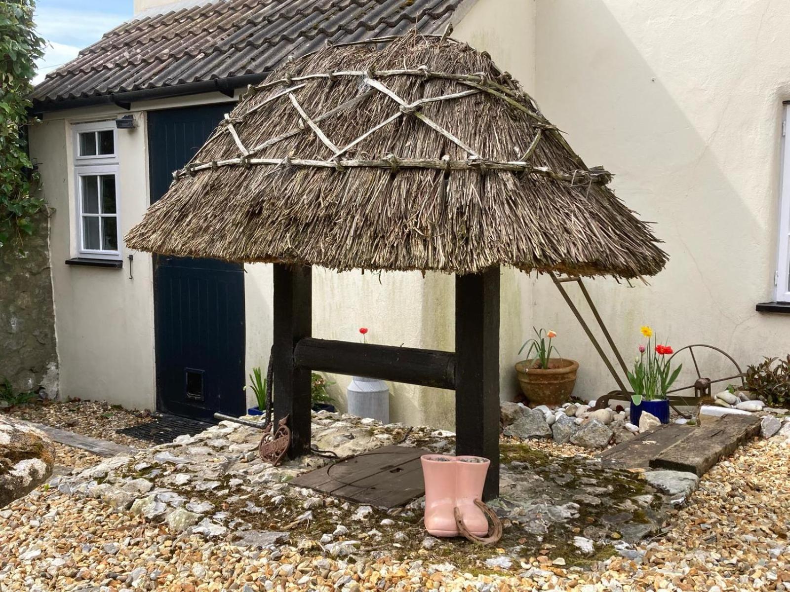 Guest Suite at 31 Little England Milborne Saint Andrew Extérieur photo